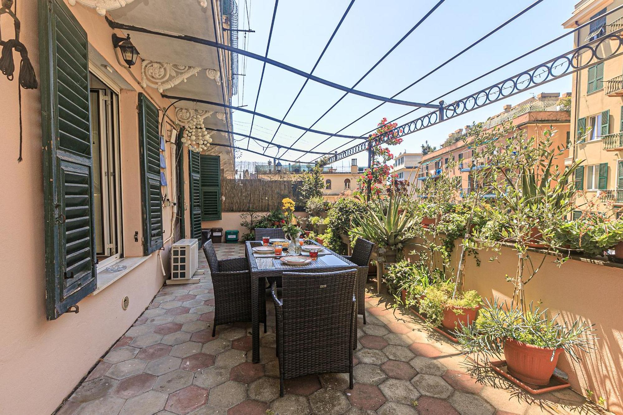 Sole, Terrazza, Centro Citta E Wi-Fi Veloce! Apartamento Génova Exterior foto