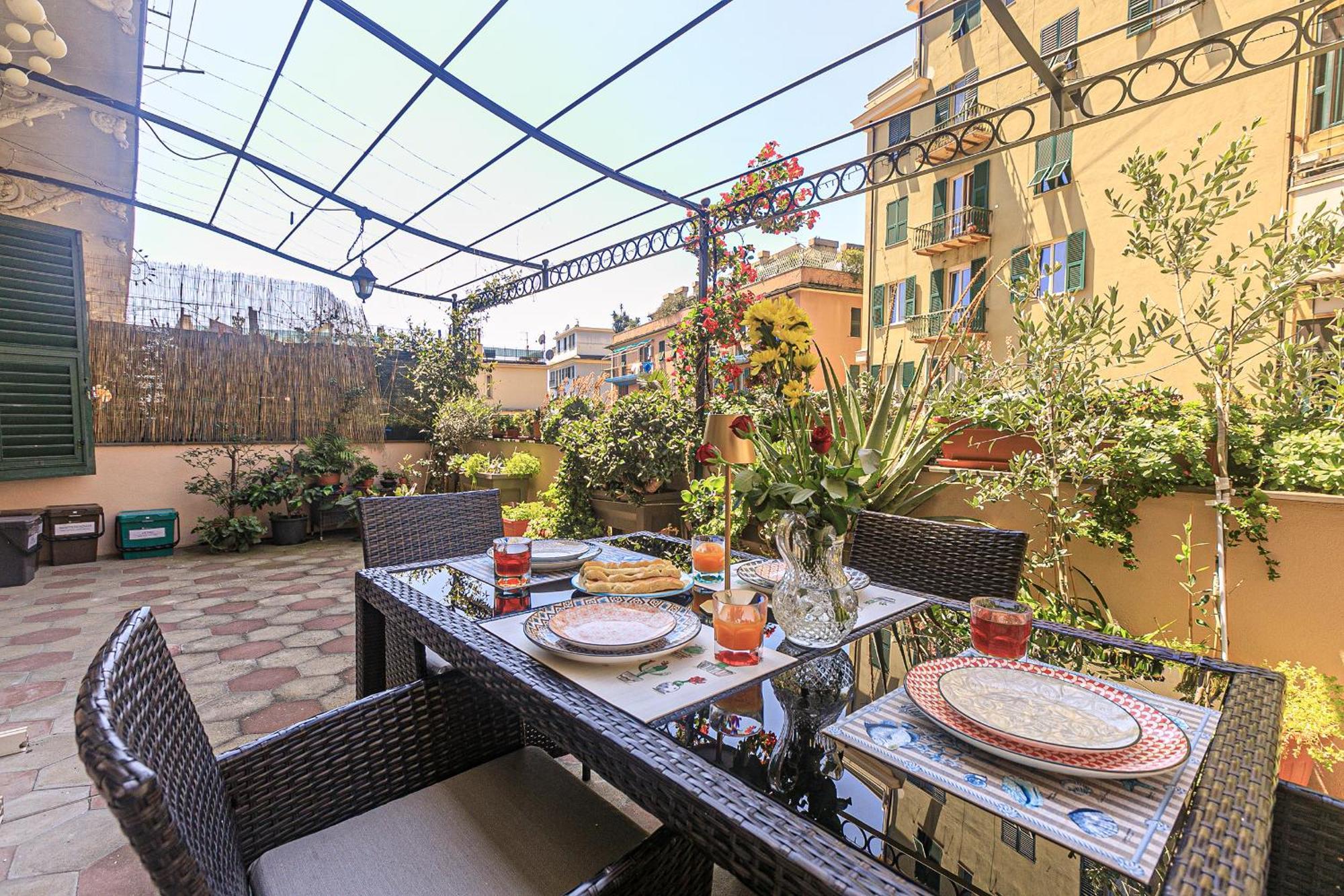 Sole, Terrazza, Centro Citta E Wi-Fi Veloce! Apartamento Génova Exterior foto