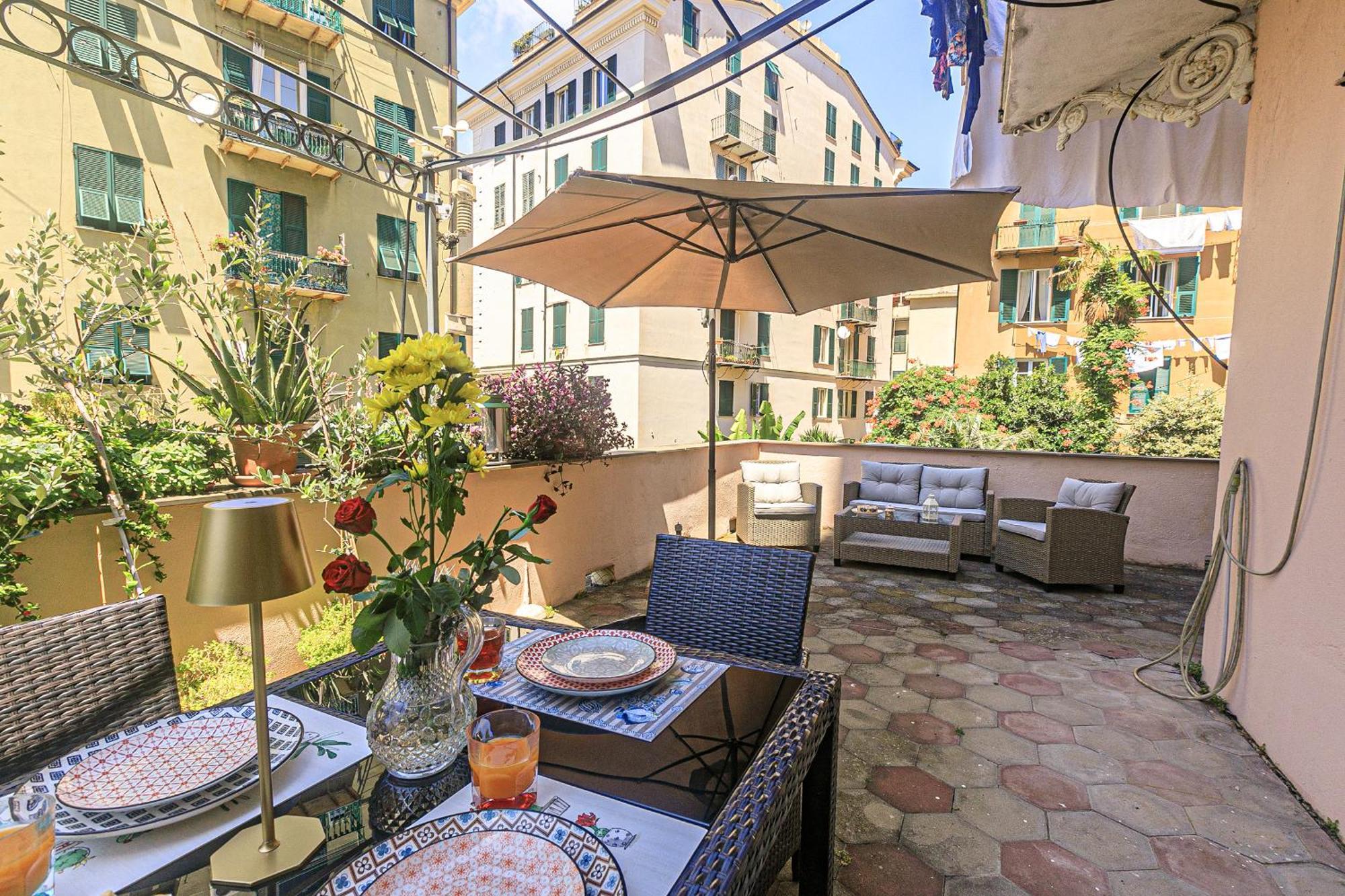 Sole, Terrazza, Centro Citta E Wi-Fi Veloce! Apartamento Génova Exterior foto